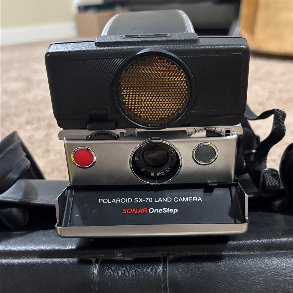 Vintage Polaroid SX-70 Land Camera